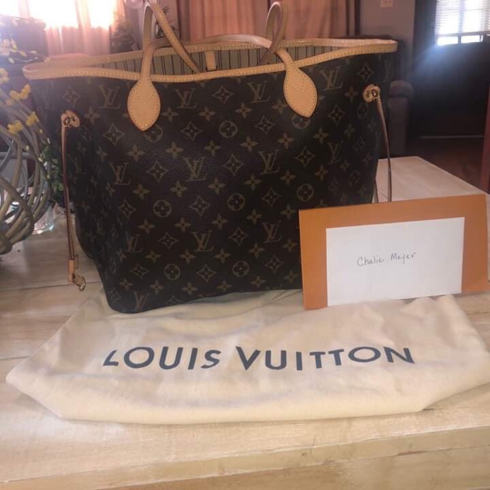 Louis Vuitton Neverfull MM Monogram